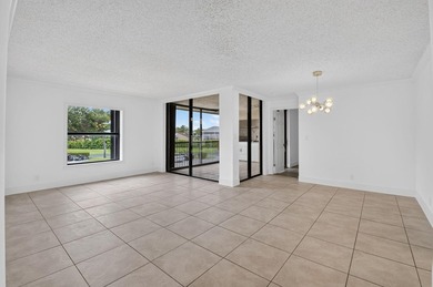 Experience comfort and convenience in this NEWLY RENOVATED - photo 4