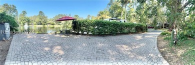 BEAUTIFUL RV LAKE FRONT LOT #331 is a pull-in paver lot that can - photo 3