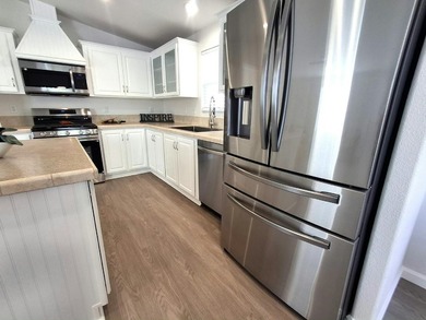 OPEN HOUSE SAT/SUN 11am -3pm. Check in @Clubhouse. Final - photo 12