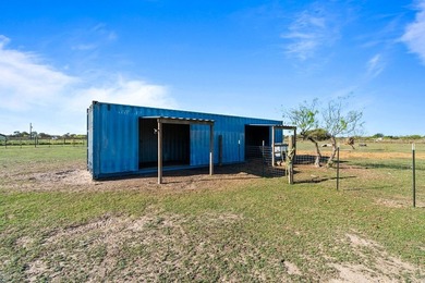 Welcome to The Salty Peach Farm, a rare turnkey homestead - photo 26