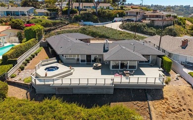 Perched atop a private hilltop with breathtaking 270-degree - photo 7