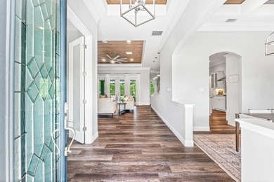 Exceptional custom home on fenced 1.15ac in Oak Grove Estates - photo 5