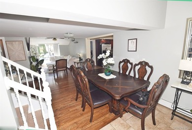 Welcome to 130 Winganhauppauge Road in Islip - a beautifully - photo 16