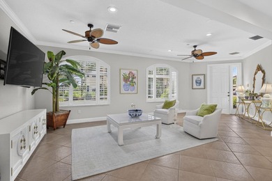 Nestled in the highly desirable Jupiter Country Club, this - photo 9