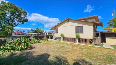 Well-maintained property includes 3 structures: 1. Waianae - photo 20