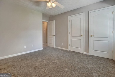 MOVE-IN READY 4350 sq Ft +/- WATERFRONT - 6 BDRM / 3.5 BATH - 3 - photo 24