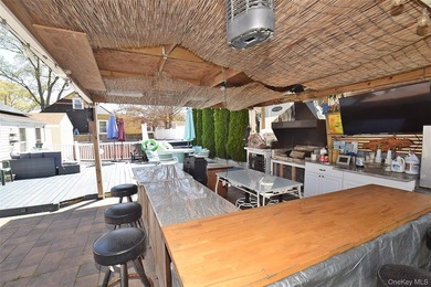 Welcome to 130 Winganhauppauge Road in Islip - a beautifully - photo 29