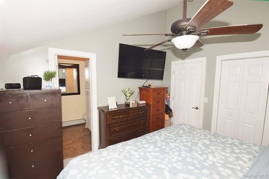 Welcome to 130 Winganhauppauge Road in Islip - a beautifully - photo 32