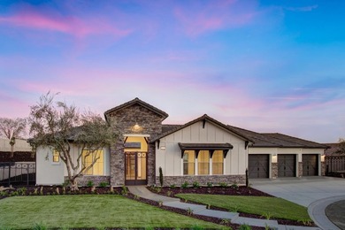 Country Club living with a Hollywood backyard! Gated Villa - photo 1
