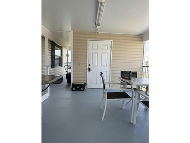Level up your Florida coastal lifestyle in this spacious 3BR/2BA - photo 8