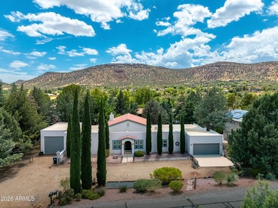 Discover a Sedona opportunity unlike any other! With no HOA and - photo 1