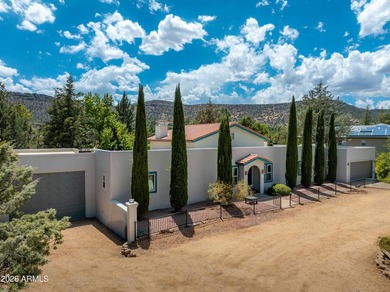Discover a Sedona opportunity unlike any other! With no HOA and - photo 2