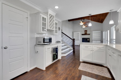 Renovated and Ready! Waterfront Entertainers Dream - photo 4