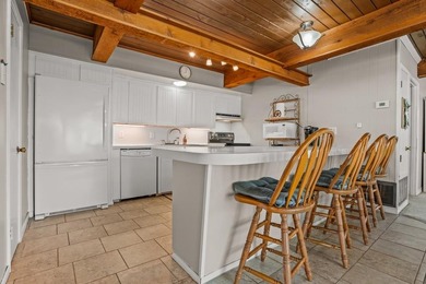 Lakefront Cottage on Prestigious Lake O' The Pines - East Texas - photo 18