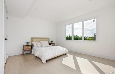 Bayfront New Construction | 7 Beds | Private Dock | Pool | - photo 18