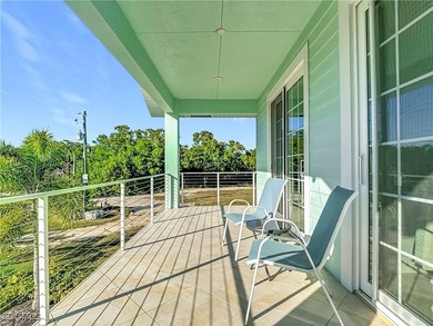 REFINED IMPERIAL RIVER LIVING WITH GULF ACCESS! Waterfront - photo 22
