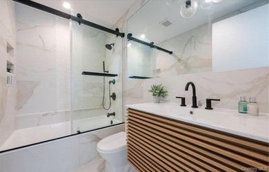 Bayfront New Construction | 7 Beds | Private Dock | Pool | - photo 23