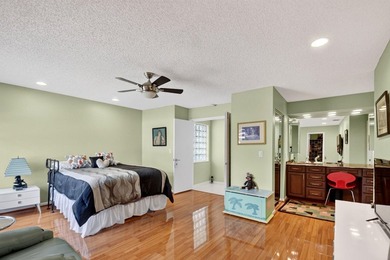 Tucked away on a peaceful cul-de-sac in the highly desirable - photo 26