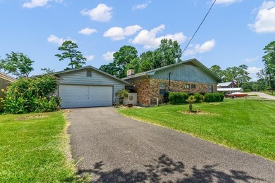 Lakefront Cottage on Prestigious Lake O' The Pines - East Texas - photo 27