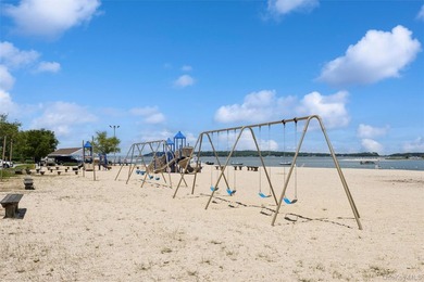 Welcome Home to the Heart of the HBCA Beach Community! Warm - photo 41