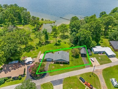 Lakefront Cottage on Prestigious Lake O' The Pines - East Texas - photo 44