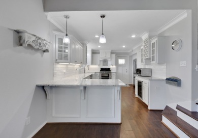 Renovated and Ready! Waterfront Entertainers Dream - photo 9