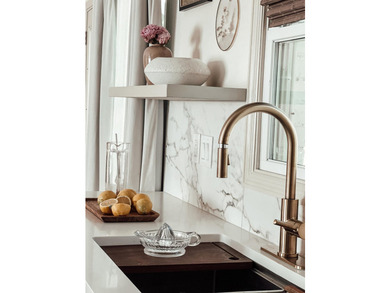 Welcome to this exquisitely renovated designer brick ranch - photo 11