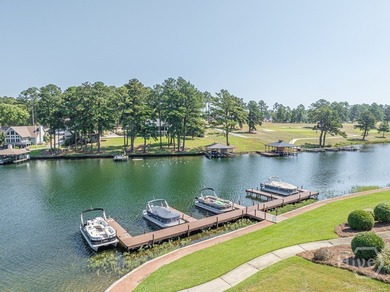 LUXURY LIVING AT LAKE SINCLAIR! MILLION DOLLAR VIEWS, LOCATION - photo 4