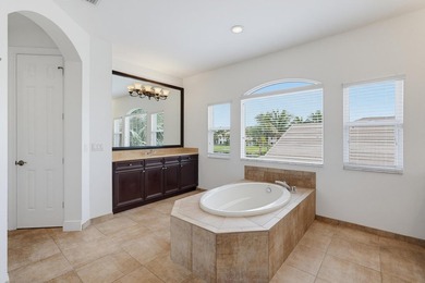 Welcome to this gorgeous lakefront Toll Brothers built estate - photo 21