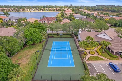 Welcome to this gorgeous lakefront Toll Brothers built estate - photo 47