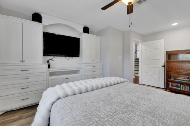 Renovated and Ready! Waterfront Entertainers Dream - photo 16