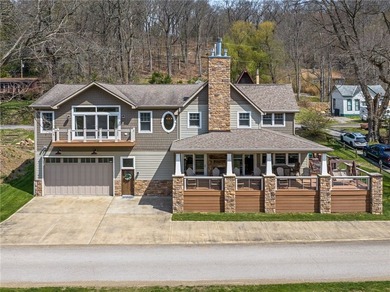 Welcome to your next home on the river with breathtaking views! - photo 1