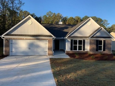 Lake Sinclair Home For Sale in Milledgeville Georgia