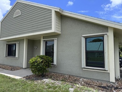 St. Lucie River Home For Sale in Port Saint Lucie Florida