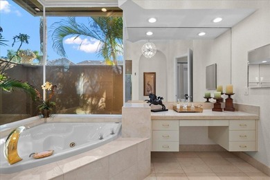 Enjoy one-of-a-kind, expansive views of water and the 13th and - photo 26