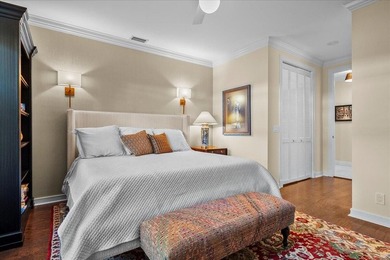 Enjoy one-of-a-kind, expansive views of water and the 13th and - photo 36