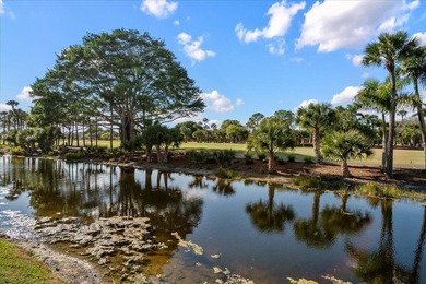 Enjoy one-of-a-kind, expansive views of water and the 13th and - photo 45