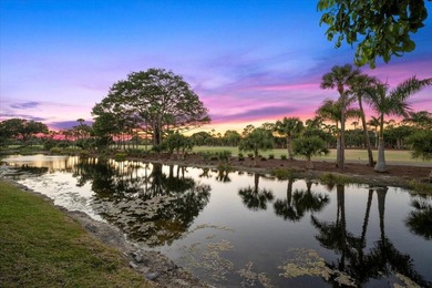 Enjoy one-of-a-kind, expansive views of water and the 13th and - photo 51