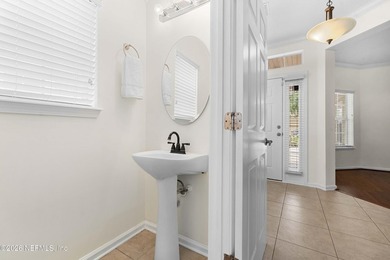 PRICE IMPROVEMENT! Welcome to this move in ready home in - photo 7
