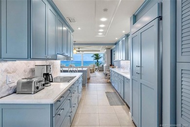 Beautifully renovated 2nd floor condo offers a tranquil - photo 17
