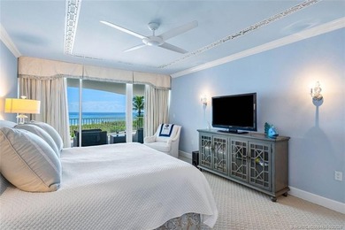 Beautifully renovated 2nd floor condo offers a tranquil - photo 21