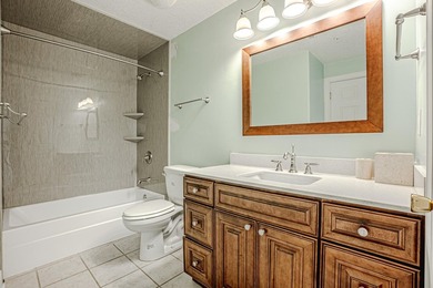 Motivated Seller says bring ALL offers. Welcome to Emerald Isle - photo 26