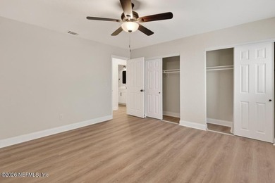 Welcome to this TURNKEY, MOVE-IN READY luxury townhome loaded - photo 33