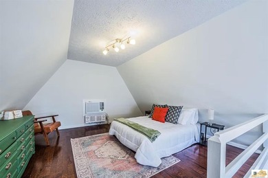 Investors & future lake home owners take notice!!This cozy A - photo 7