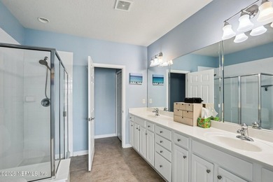Spacious, private and move-in ready! This 1,857-sq.-ft - photo 5