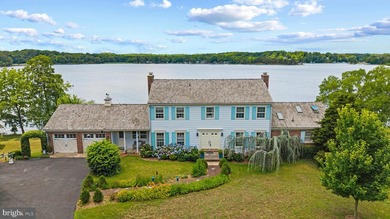 A truly exceptional waterfront offering, this is one of the - photo 3
