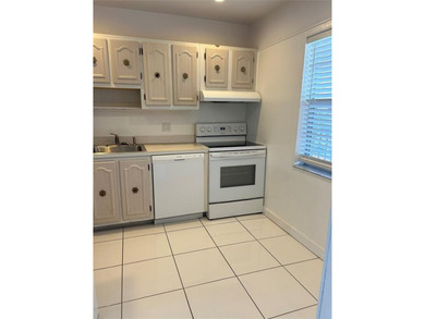 Huntington Lakes Condo For Sale in Delray Beach Florida