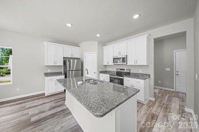 Enjoy the beauty of Lake Norman living in this stunning new - photo 11
