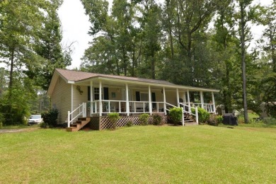 Lake Sinclair Home Under Contract in Eatonton Georgia