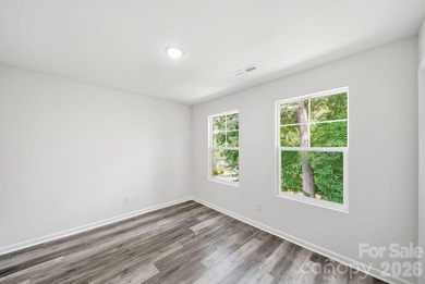 Enjoy the beauty of Lake Norman living in this stunning new - photo 27